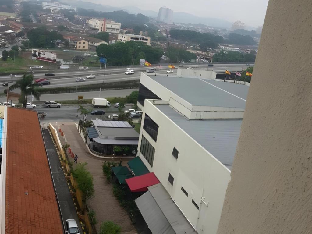 Klang Histana Hotel Exterior foto